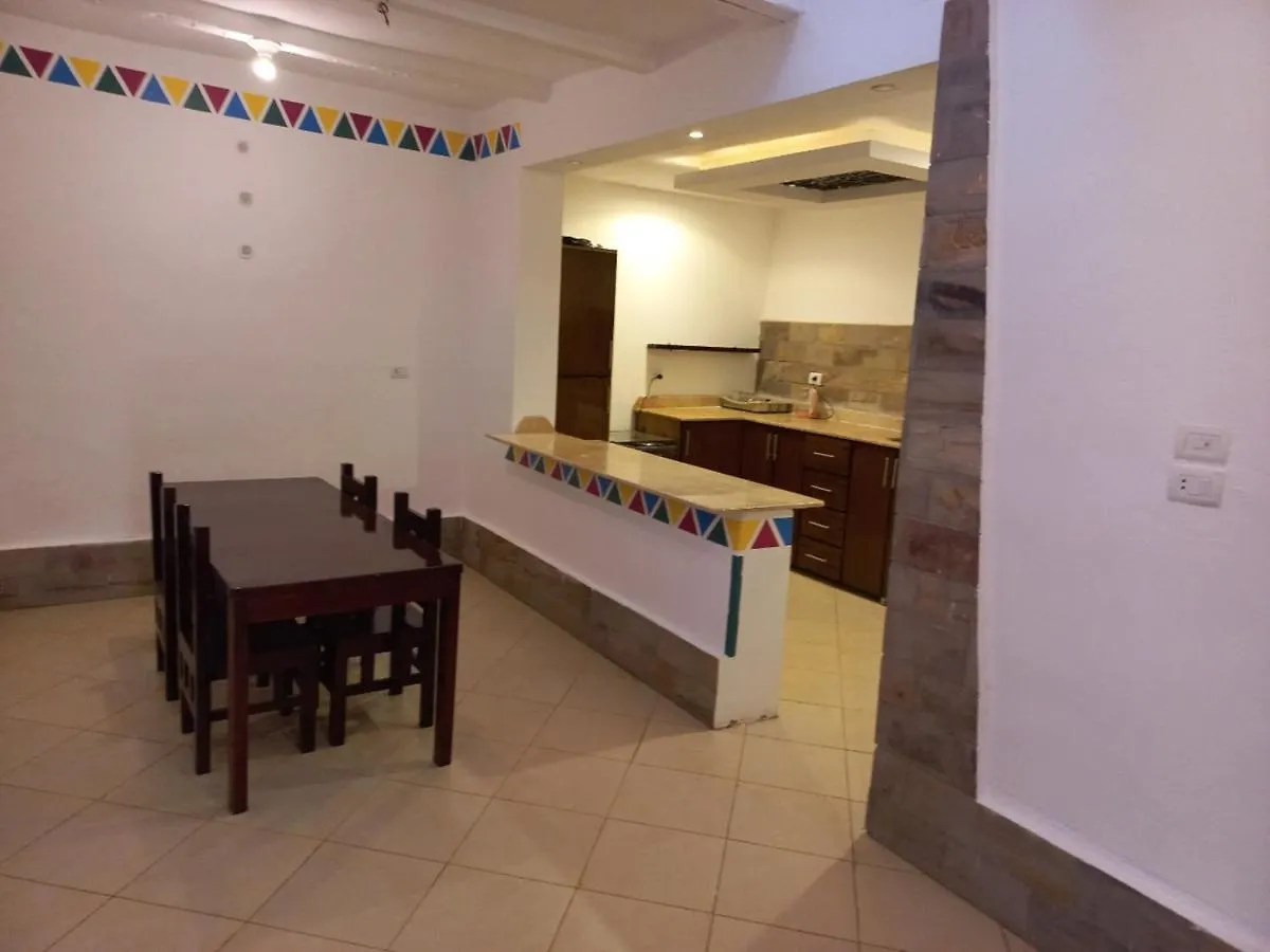 Opera Home Luxor Egipto